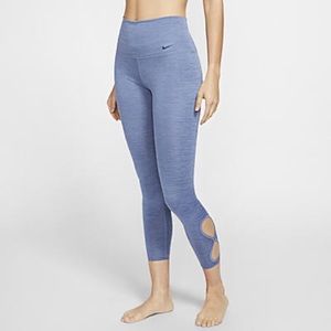 Nike Yoga Women’s 7/8 Tights